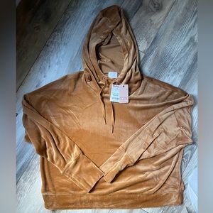 Velour Hoodie Size L NWT